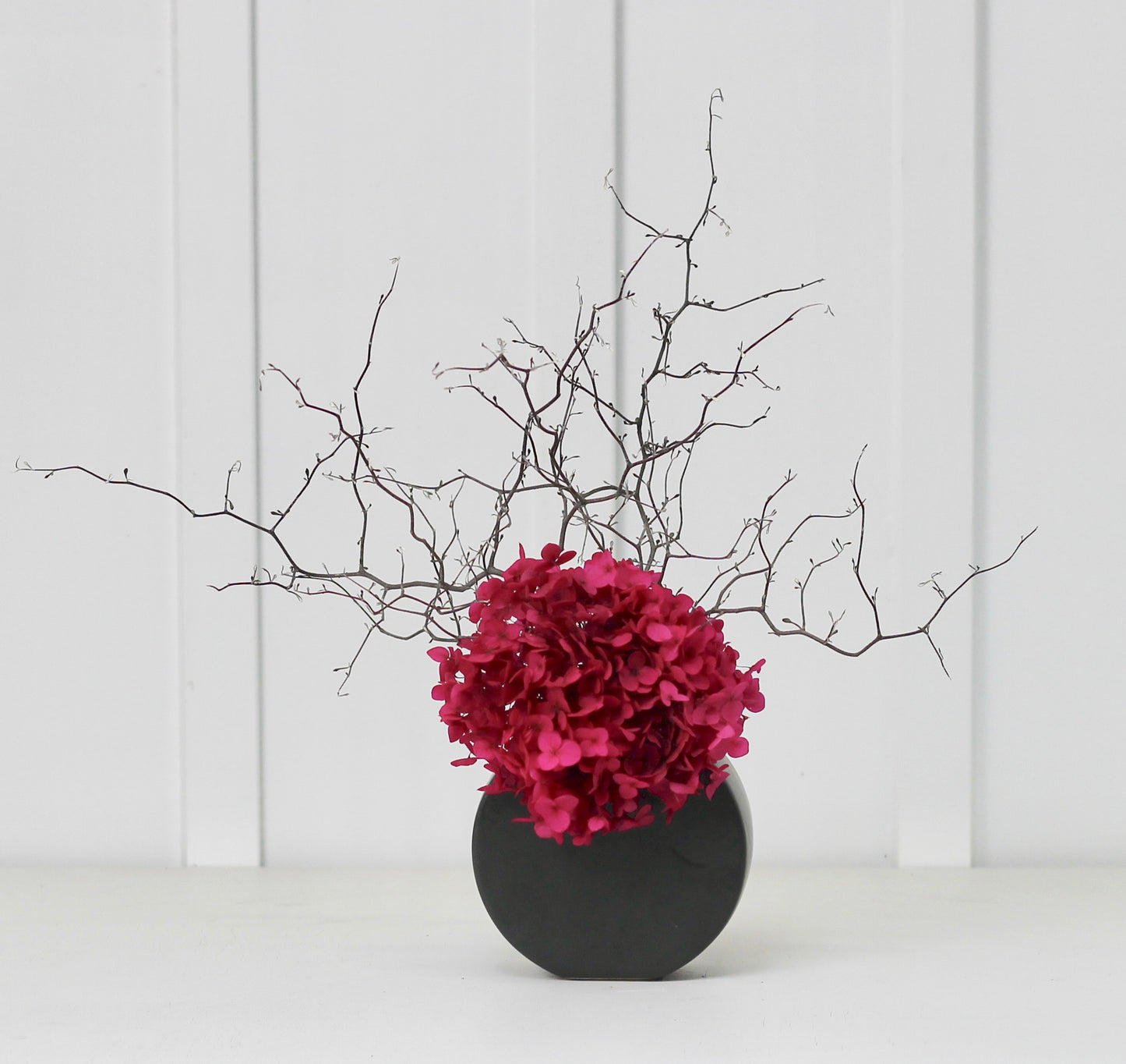 Greta Ikebana Arrangement